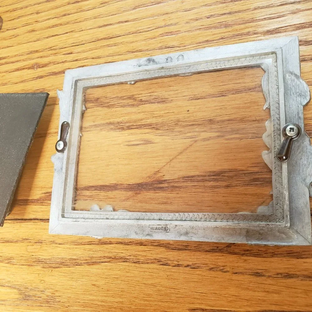Metal Frog Picture Frame 3x4.5 Small Cute Animal Tabletop Photo Holder